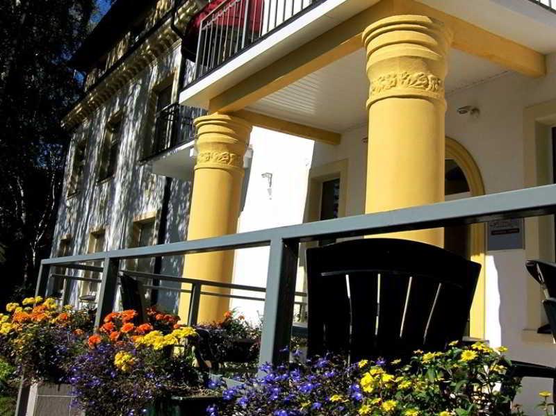 Hotel Vilmaja Рига Экстерьер фото