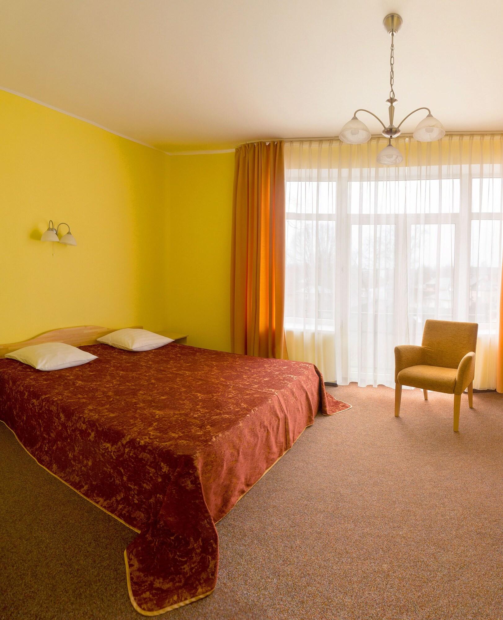 Hotel Vilmaja Рига Экстерьер фото