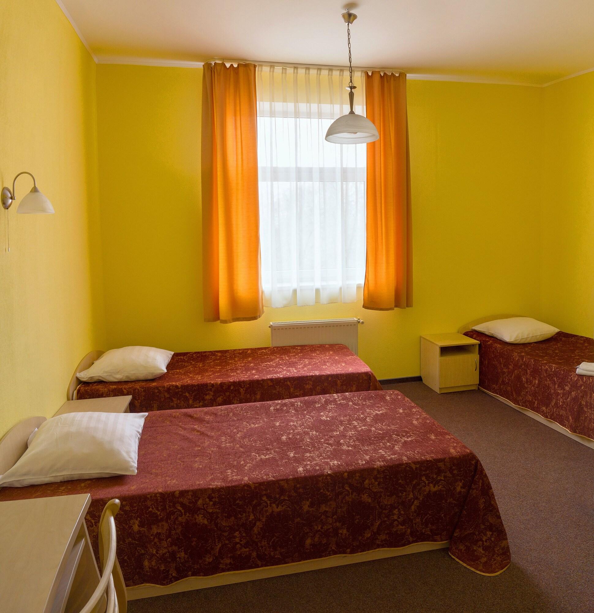 Hotel Vilmaja Рига Экстерьер фото